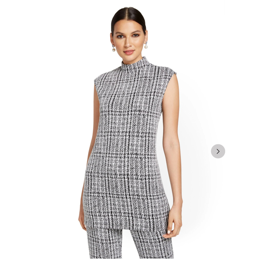 New York & Company Black and White Plaid Tank Top